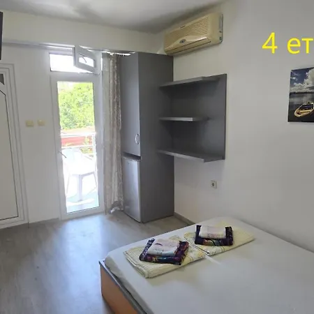Sunset Guest house 3*
